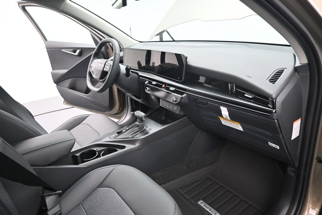 2027 Kia Niro LX