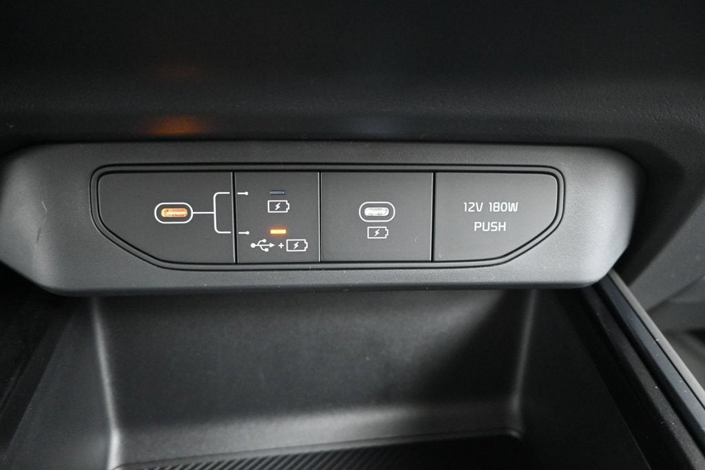 2027 Kia Niro LX