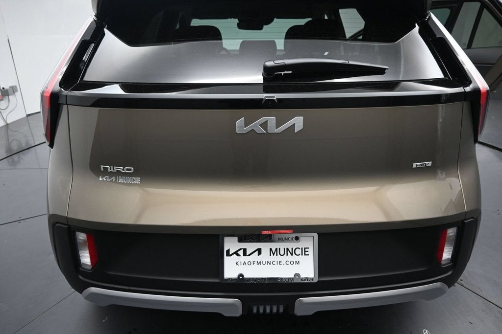2027 Kia Niro LX