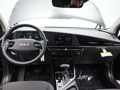 2026 Kia Niro LX