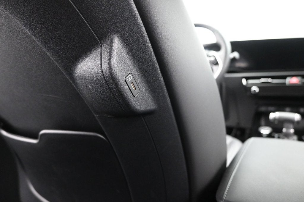 2025 Kia Niro EX