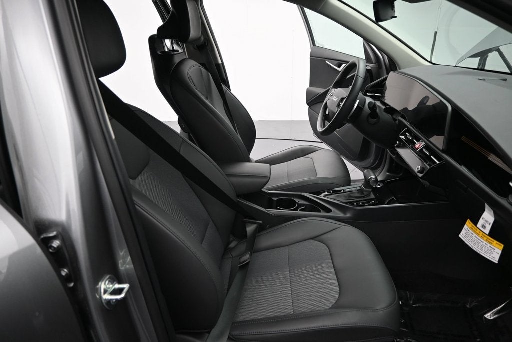 2025 Kia Niro EX