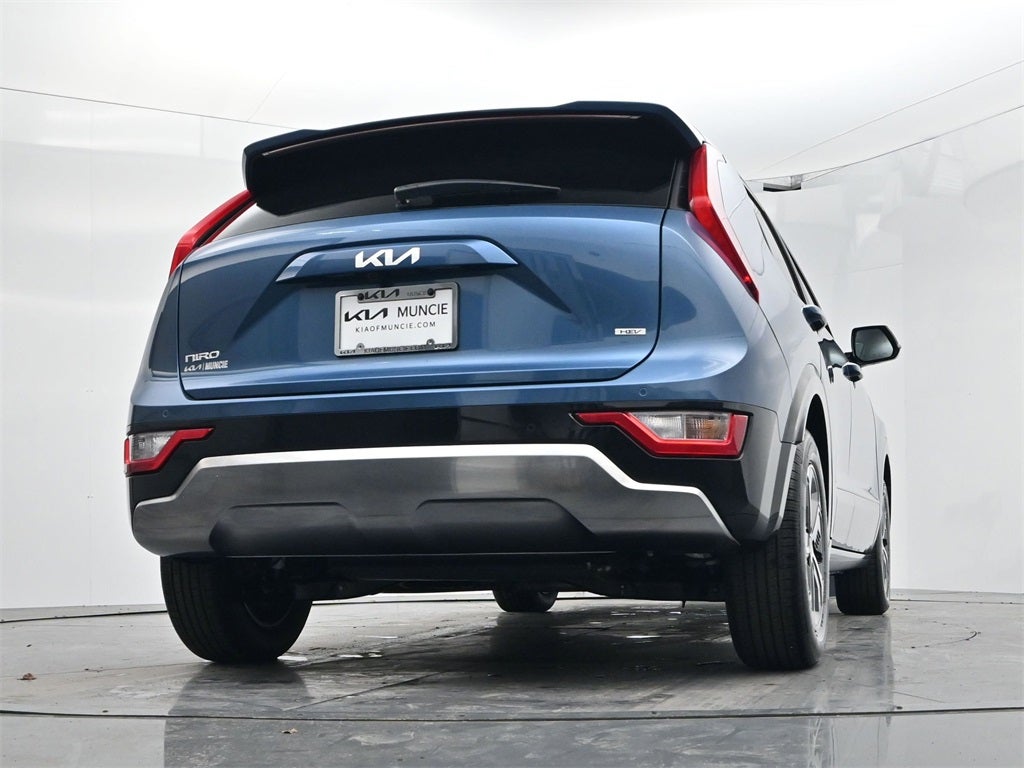 2026 Kia Niro SX