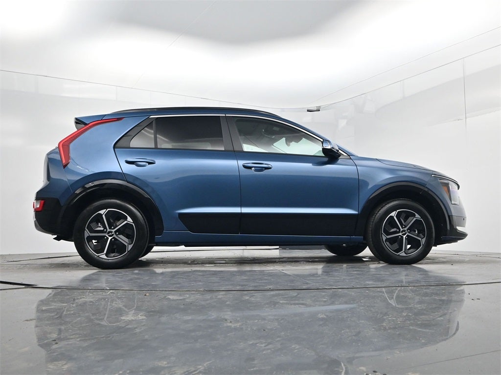 2026 Kia Niro SX