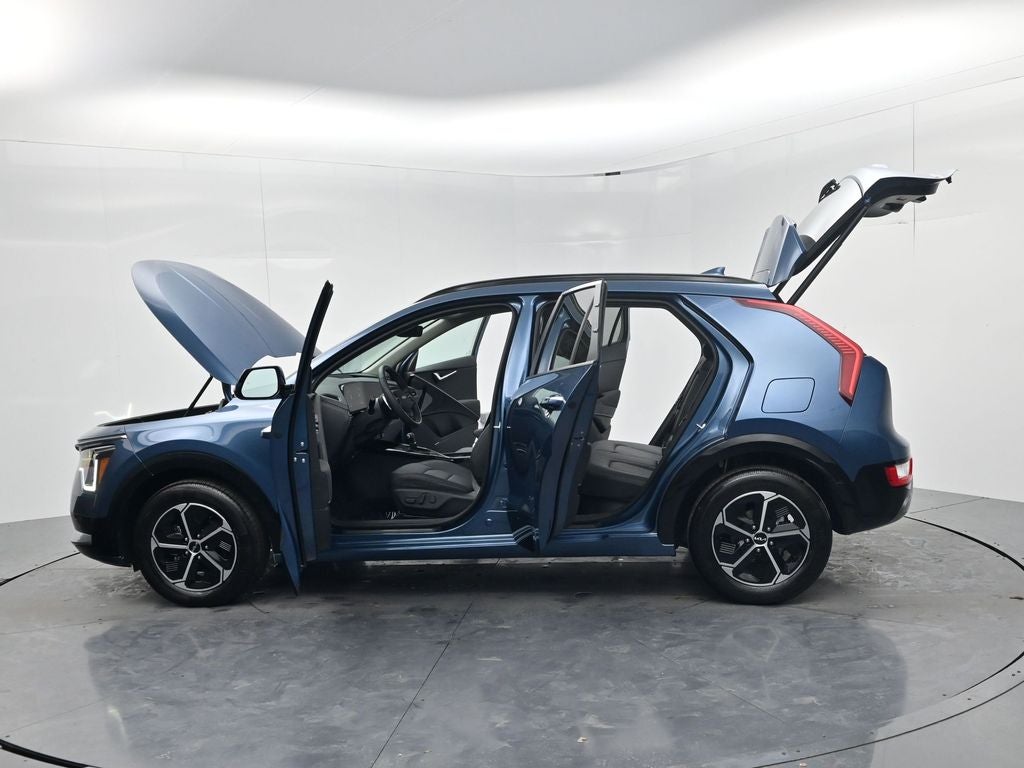 2026 Kia Niro SX