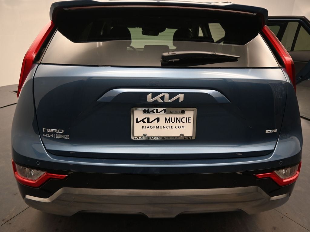 2026 Kia Niro SX