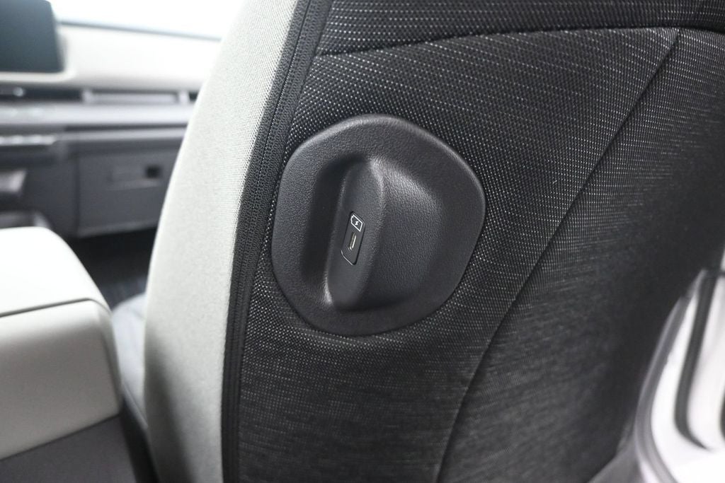 2027 Kia Seltos LX