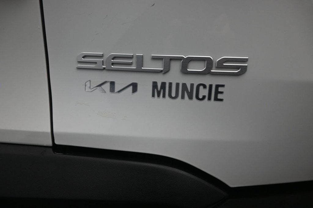 2025 Kia Seltos S