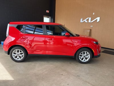 2024 Kia Soul LX