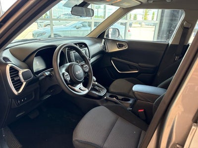 2024 Kia Soul LX