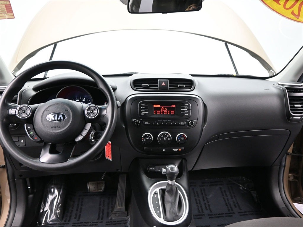 2016 Kia Soul Base
