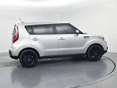 2017 Kia Soul Base