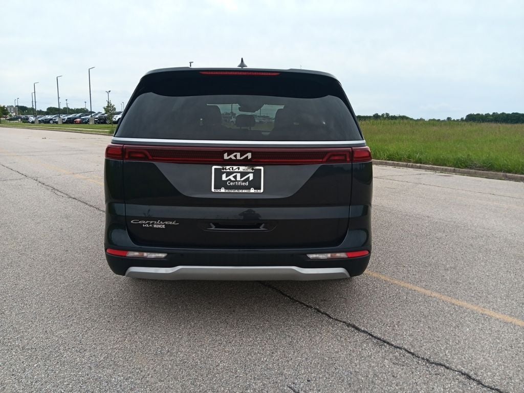 2022 Kia Carnival LXS