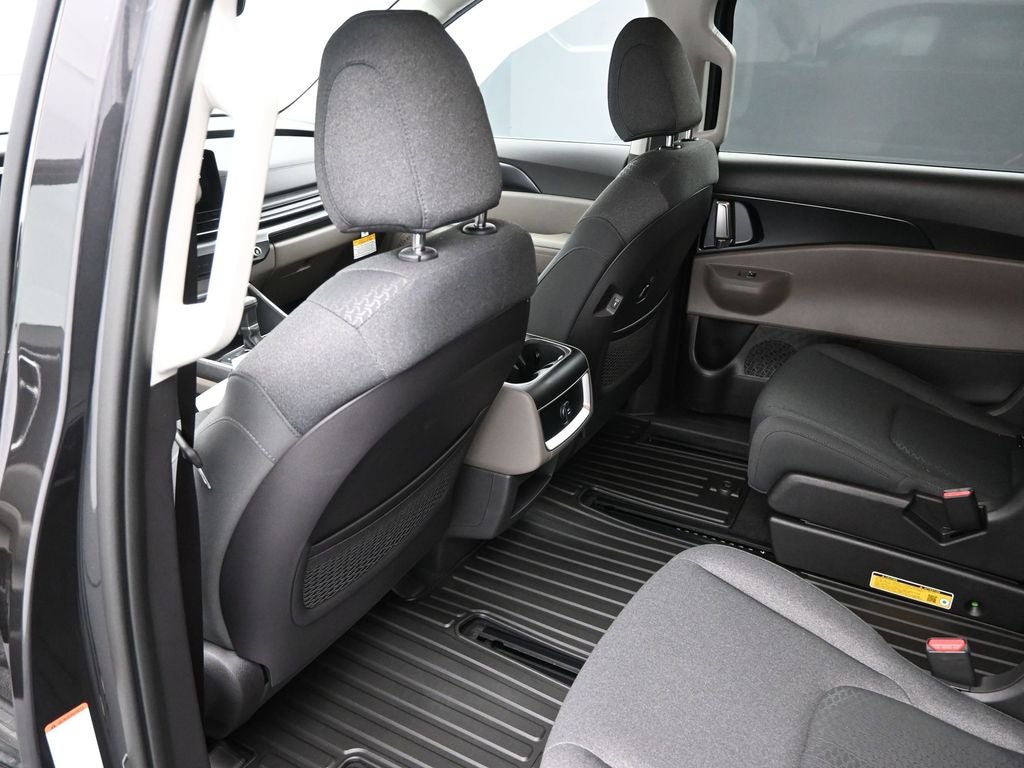 2026 Kia Carnival LX