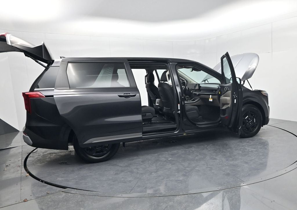 2026 Kia Carnival LX