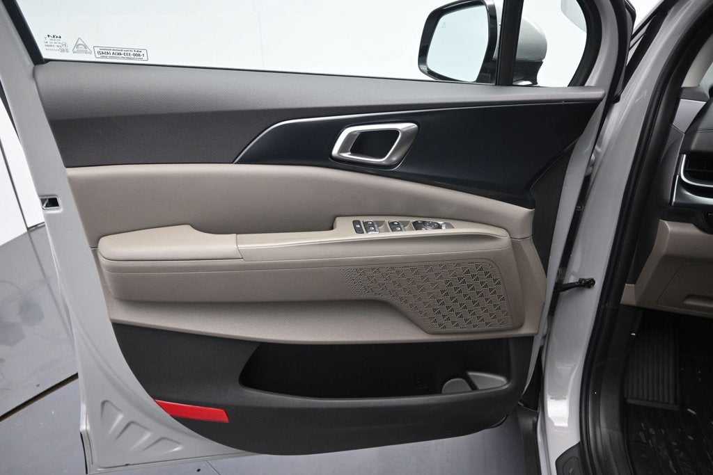 2027 Kia Carnival LXS