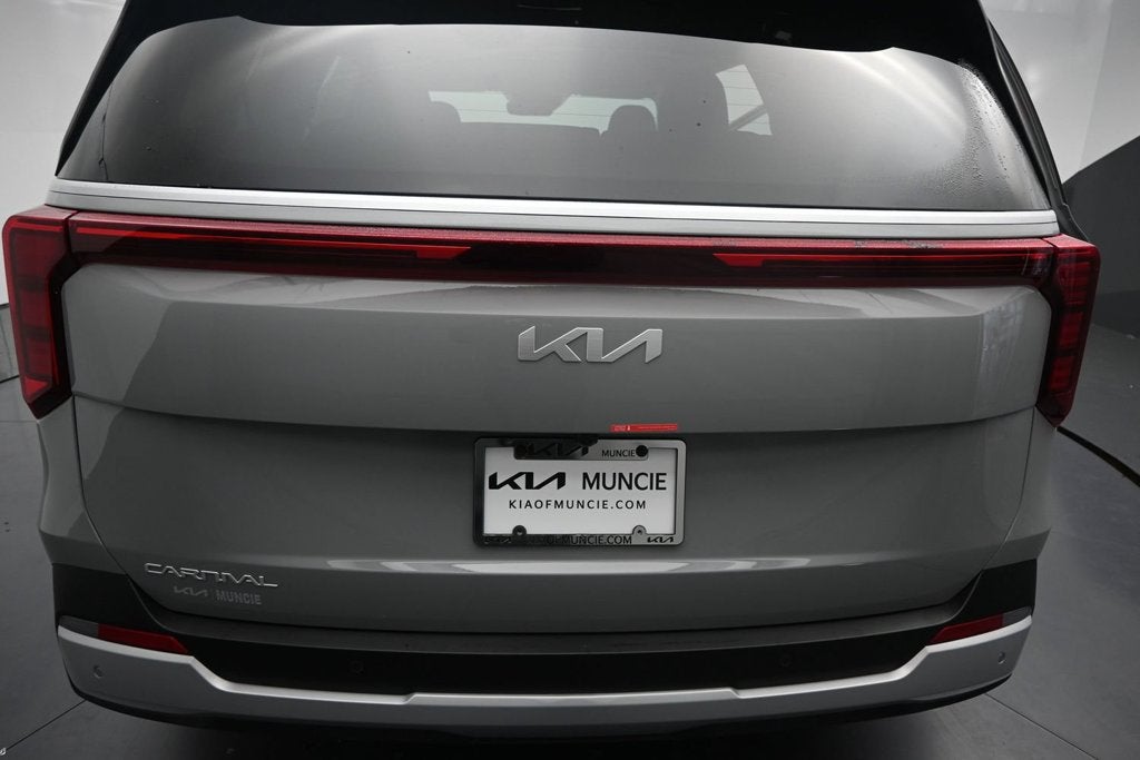 2027 Kia Carnival LXS