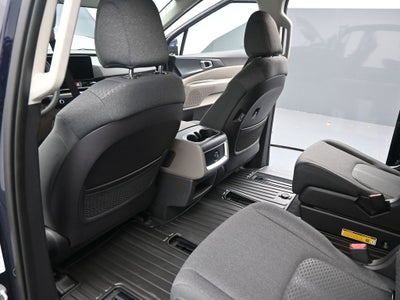 2026 Kia Carnival LX