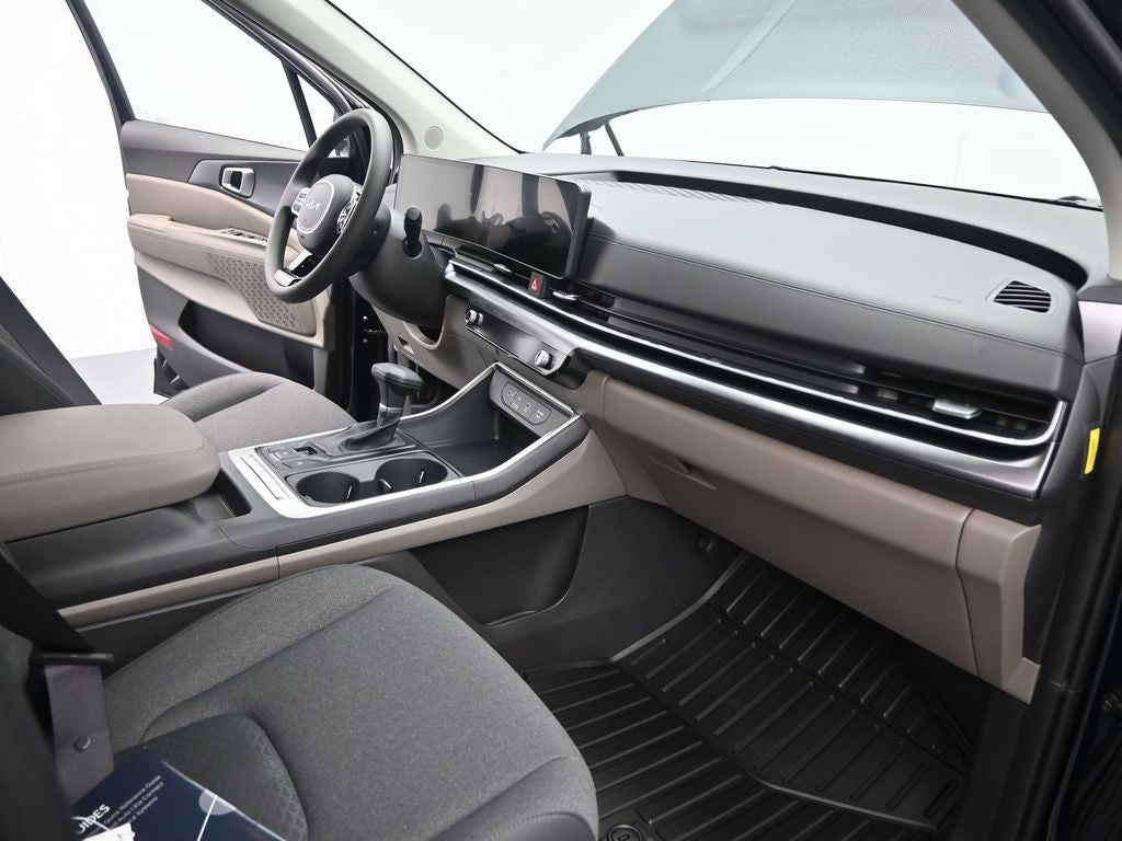 2026 Kia Carnival LX