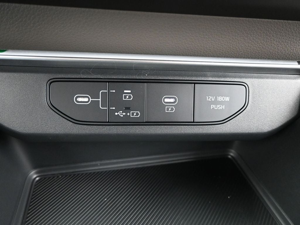 2026 Kia Carnival LX