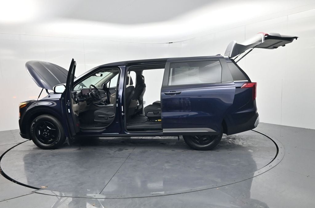 2026 Kia Carnival LX