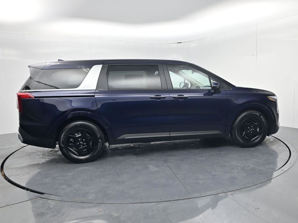 2026 Kia Carnival LX