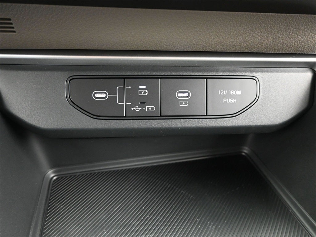 2026 Kia Carnival Hybrid LXS