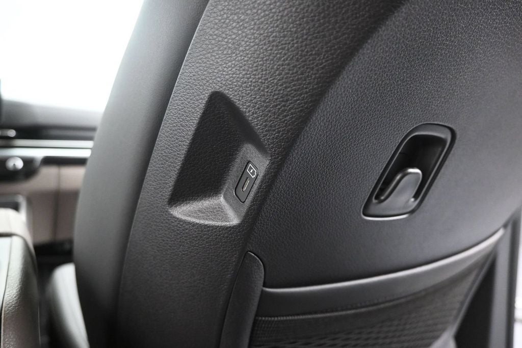 2026 Kia Carnival Hybrid LXS