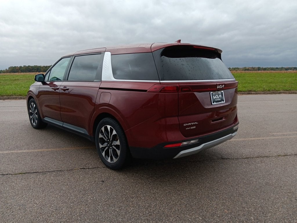 2023 Kia Carnival EX