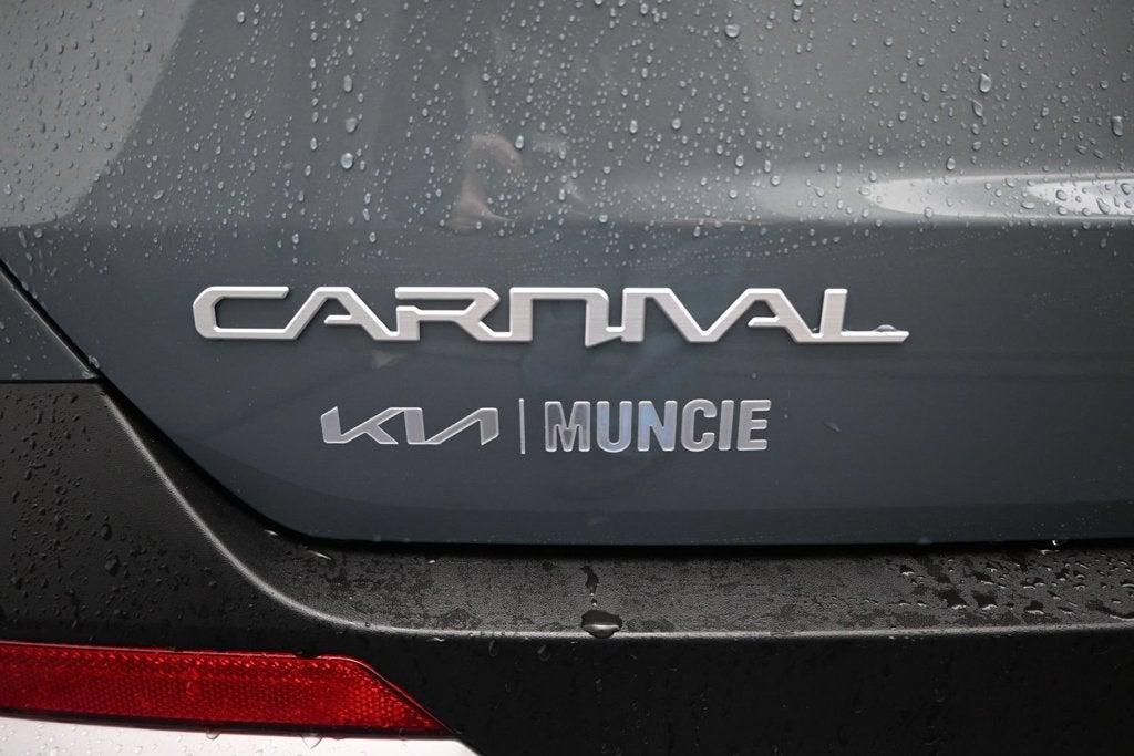2027 Kia Carnival EX