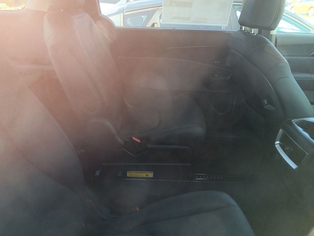 2027 Kia Carnival EX