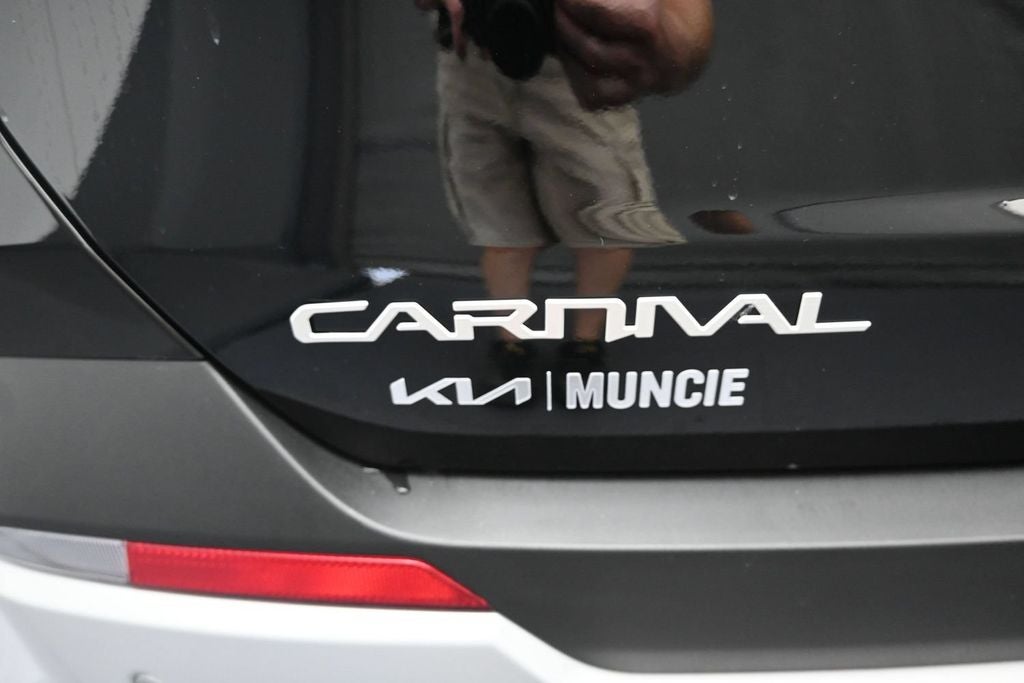 2026 Kia Carnival EX