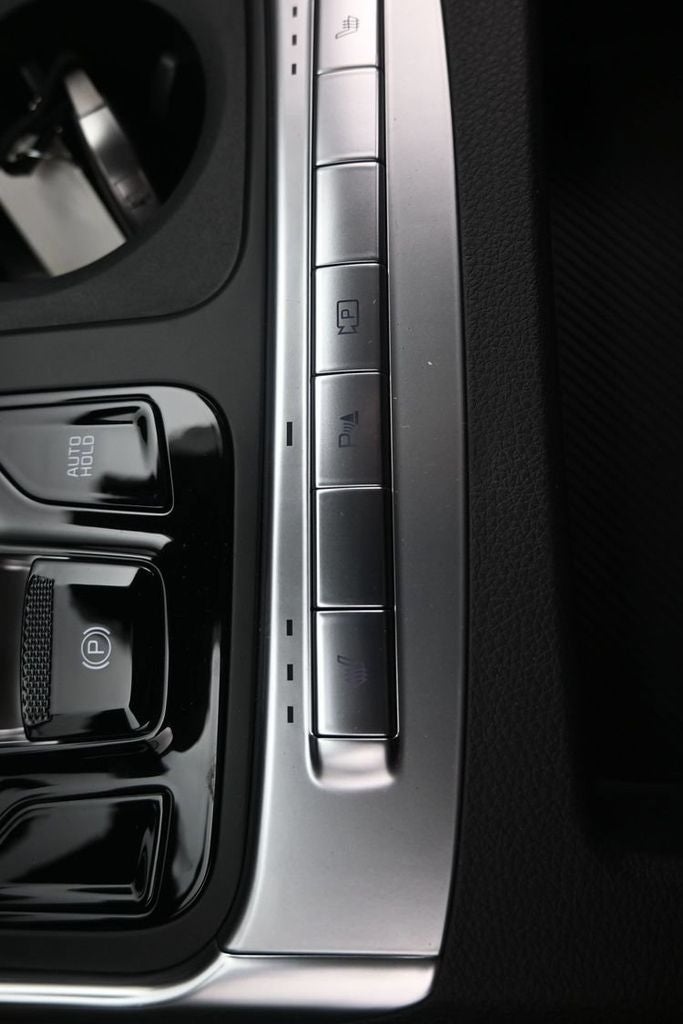 2027 Kia Carnival EX