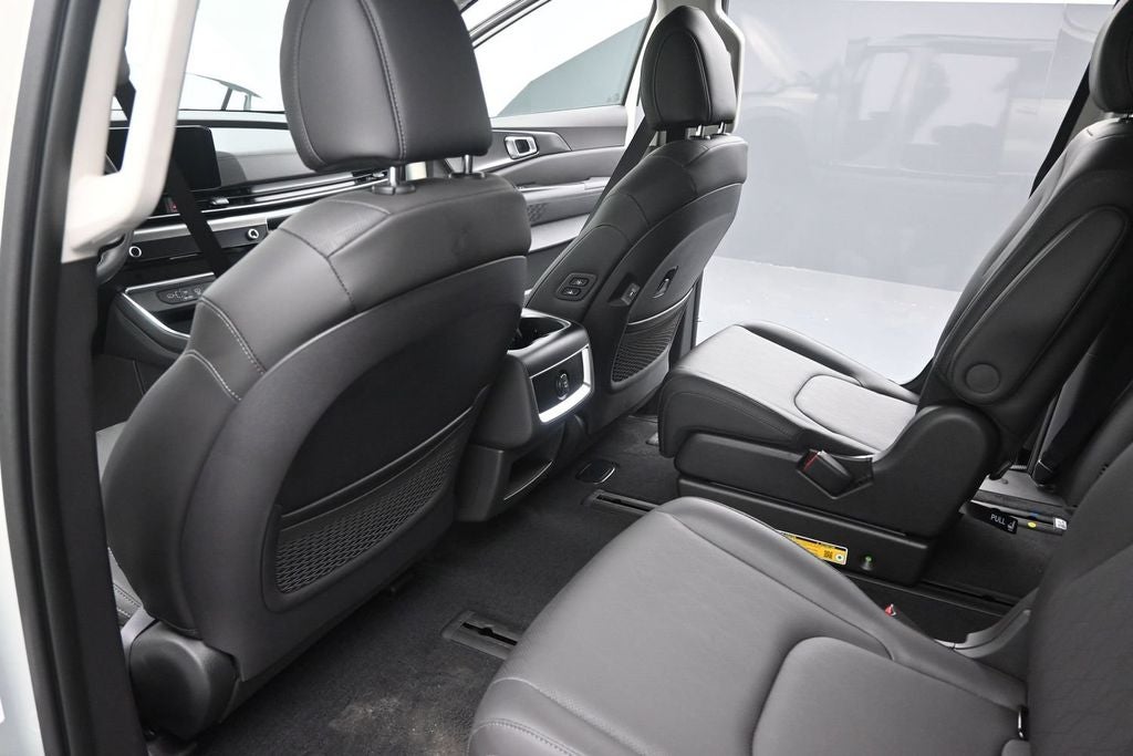 2027 Kia Carnival Hybrid EX