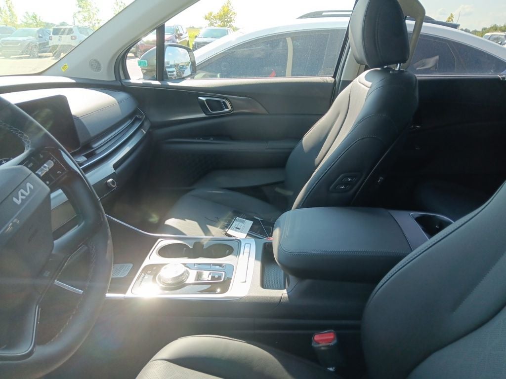 2027 Kia Carnival Hybrid EX