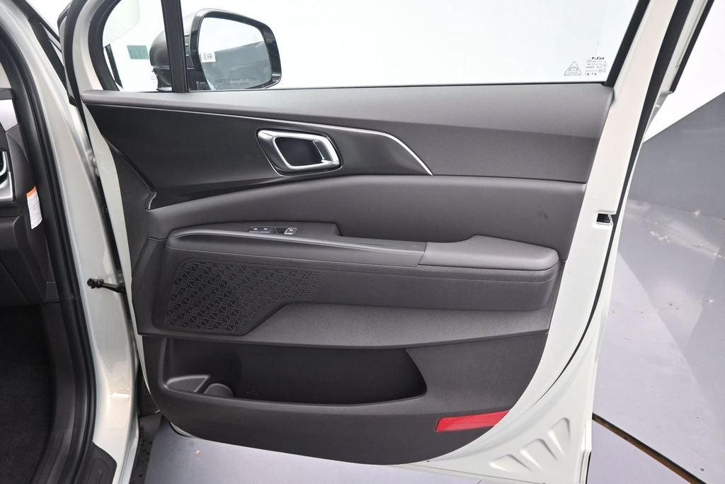 2027 Kia Carnival Hybrid EX