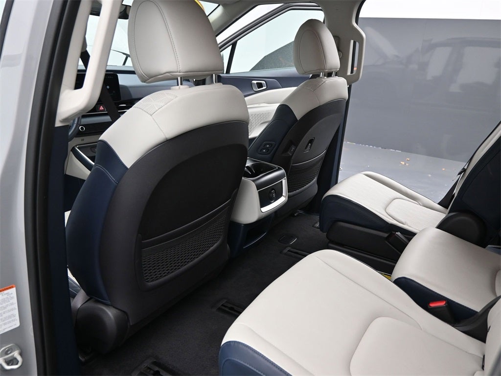 2025 Kia Carnival Hybrid EX