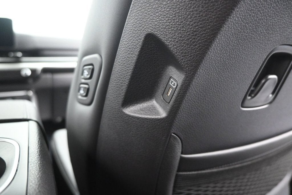 2027 Kia Carnival Hybrid EX