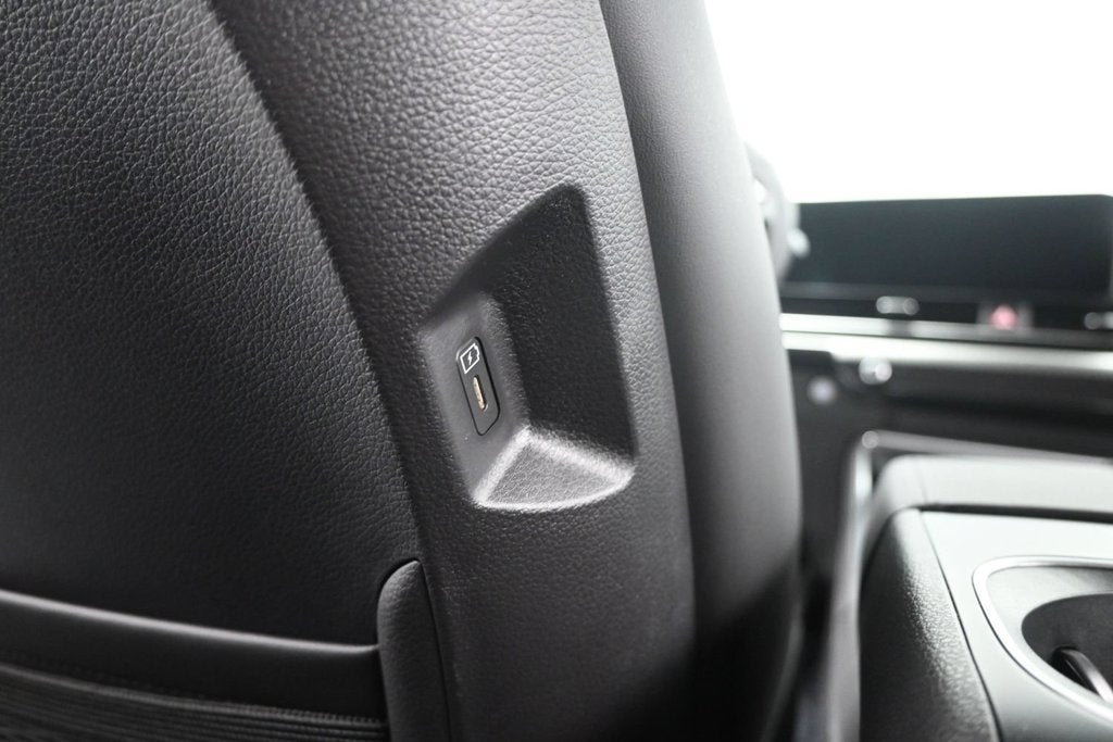 2027 Kia Carnival Hybrid EX