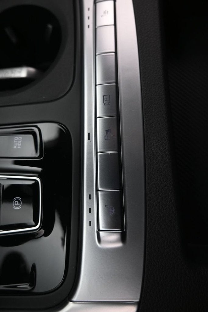 2027 Kia Carnival Hybrid EX