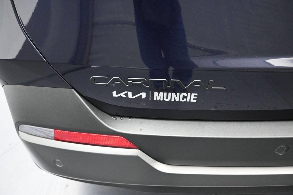 2027 Kia Carnival Hybrid EX