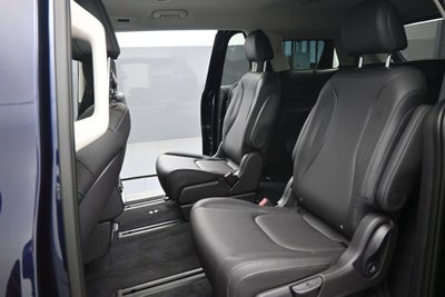 2027 Kia Carnival Hybrid EX