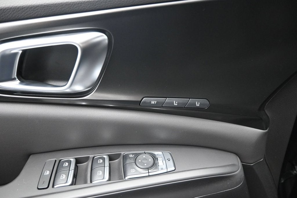 2027 Kia Carnival Hybrid EX