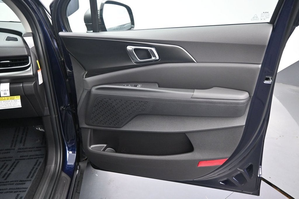 2027 Kia Carnival Hybrid EX