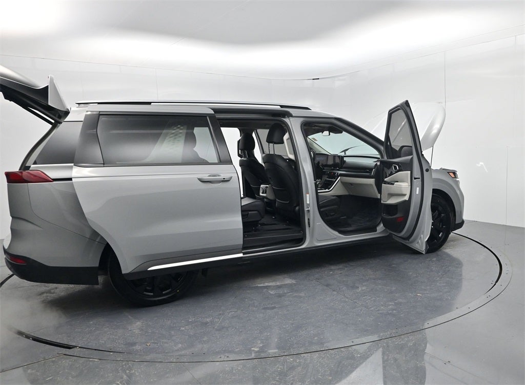 2024 Kia Carnival SX Prestige