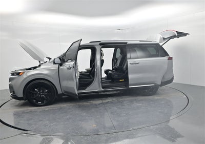 2024 Kia Carnival SX Prestige