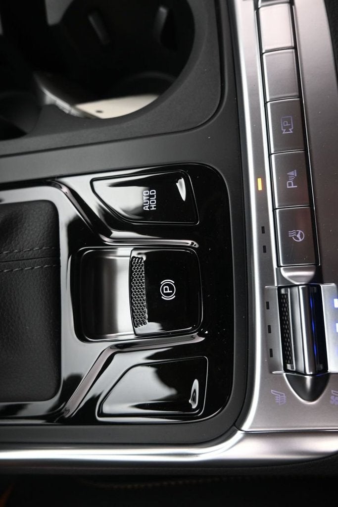 2027 Kia Carnival SX Prestige