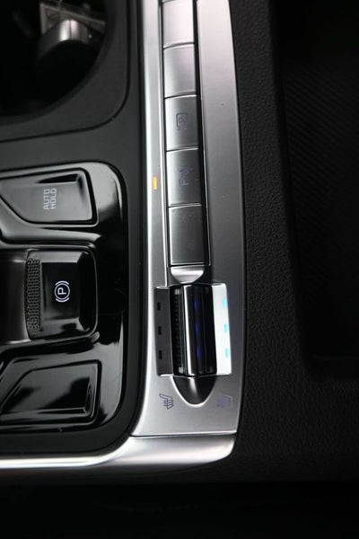 2027 Kia Carnival SX