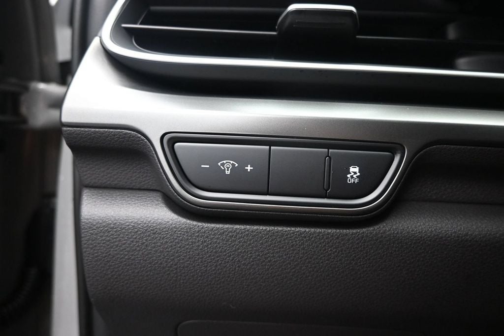 2027 Kia Carnival SX