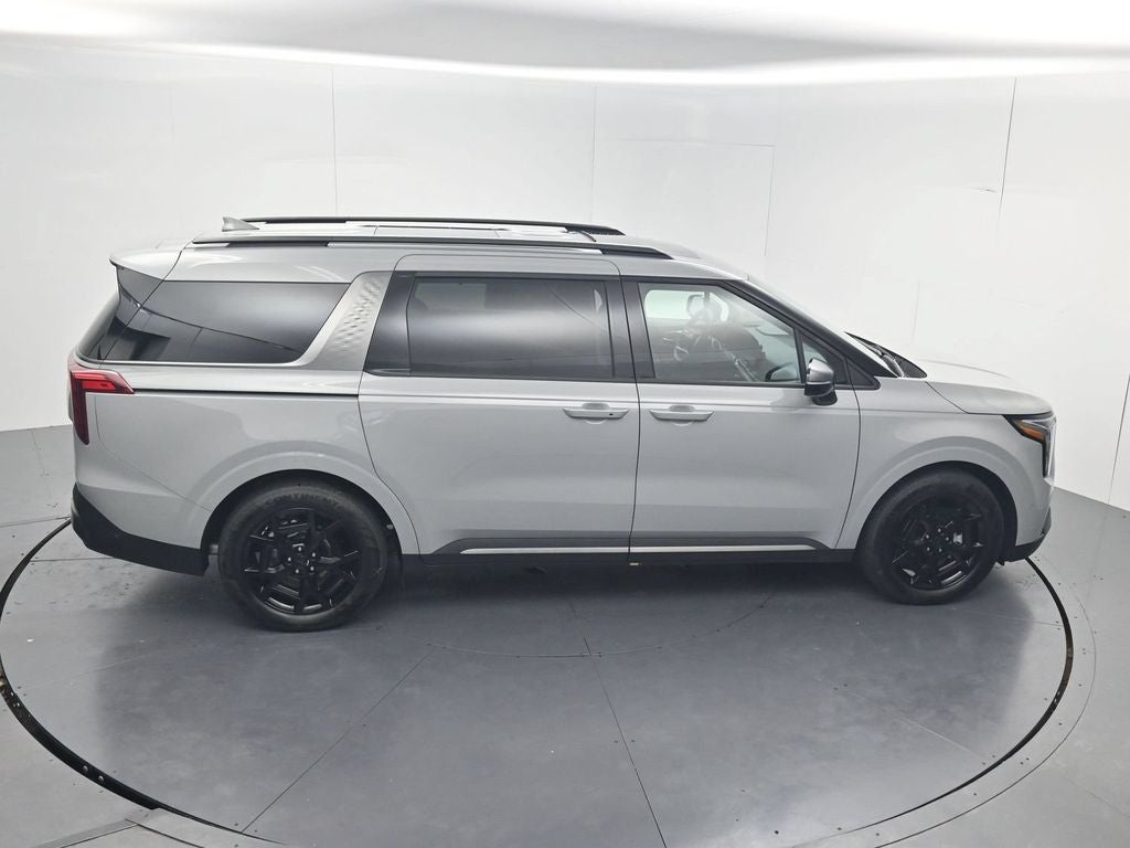 2027 Kia Carnival SX